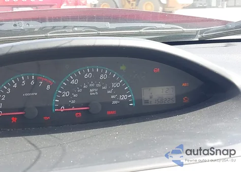 2011 Toyota Yaris z USA, uszkodzony, nr VIN JTDBT4K34B1405919